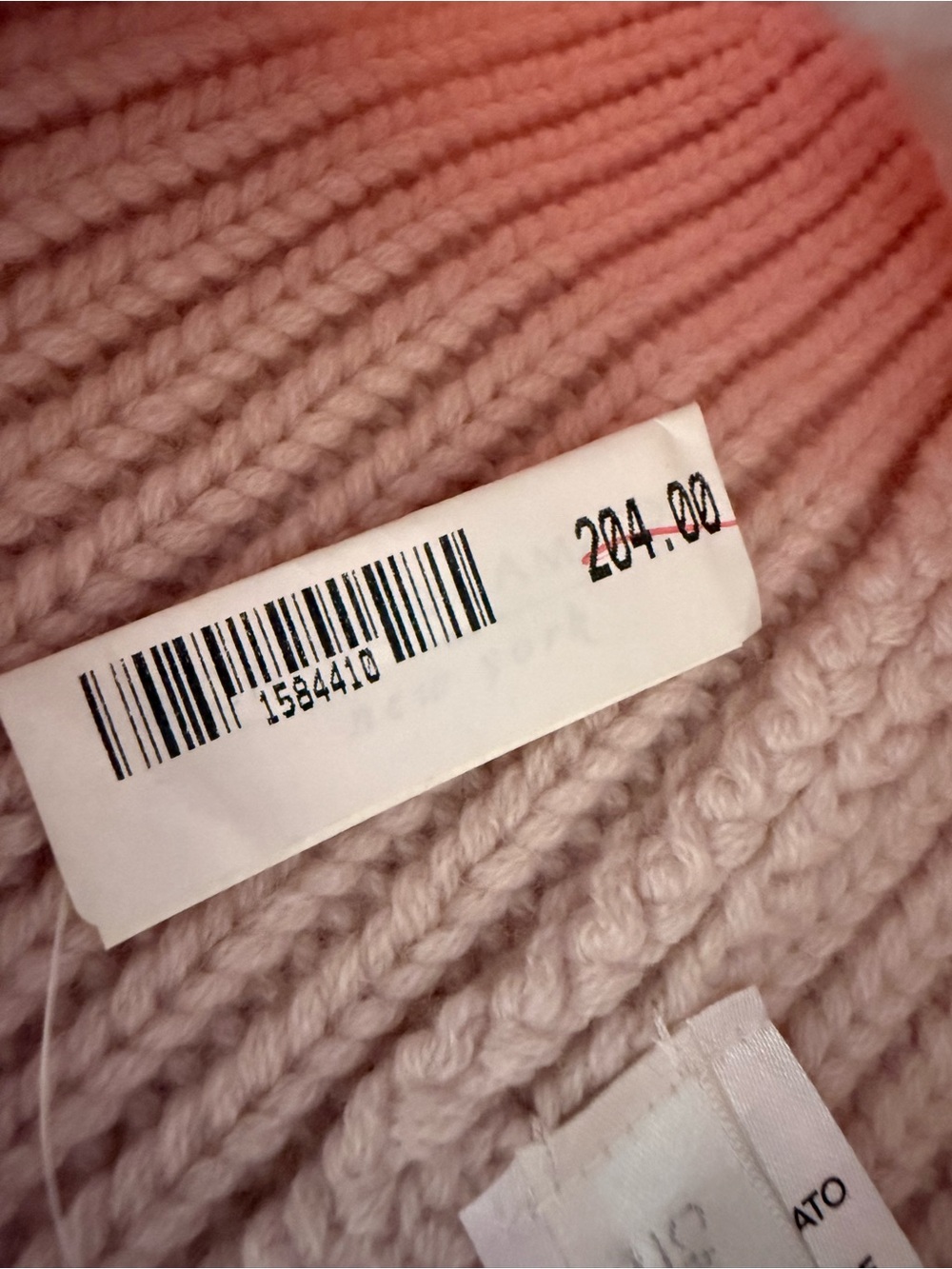 AMATO Cashmere Thick Ribbed Beanie - Picture 8 of 8